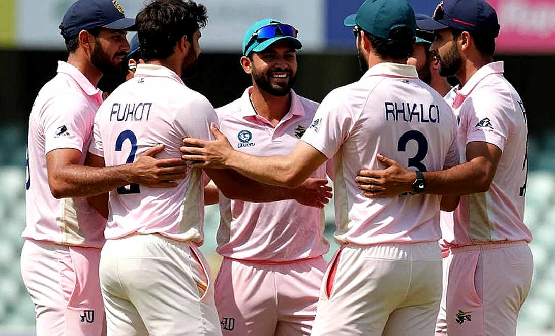 ডেথ ওভারের অর্থনীতি: এশিয়ার ক্রিকেটে গল্প যেখানে থামে, তথ্য সেখানে শুরু