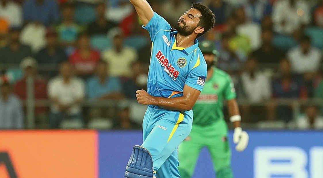 আর্চার ছাড়া টি-টোয়েন্টি: ইংল্যান্ডের দুই স্তরের স্কোয়াড আর এক ছেলের খাতা আর্চার ছাড়া টি-টোয়েন্টি: ইংল্যান্ডের দুই স্তরের স্কোয়াড আর এক ছেলের খাতা