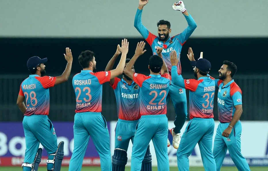 খালি নোটবুকের পাঠ: যে রিপোর্টে একটি তথ্যও ছিল না, সেটি আমাকে দেখাল কোথায় খেলোয়াড় খুঁজতে হয়