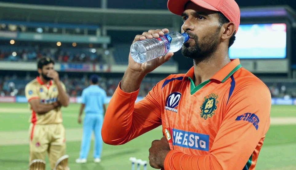 ফাঁকা হ্যান্ড-অফের স্তরচিত্র: ক্রিকেট বিশ্লেষণ কেন শূন্য ইনপুটে থামতে শেখে না ফাঁকা হ্যান্ড-অফের স্তরচিত্র: ক্রিকেট বিশ্লেষণ কেন শূন্য ইনপুটে থামতে শেখে না