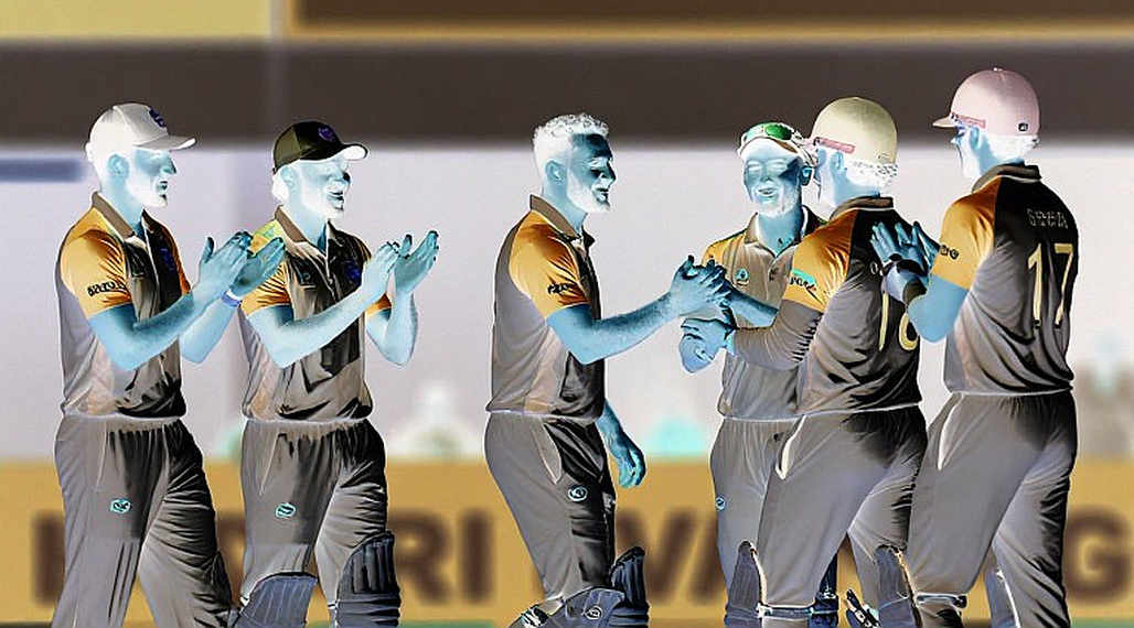 ২.৯১ রান রেট ও ফলো-অন সীমা: আফগানিস্তানের ২১৫ রানের ঝুঁকি কোন সংকেতে মাপা উচিত ২.৯১ রান রেট ও ফলো-অন সীমা: আফগানিস্তানের ২১৫ রানের ঝুঁকি কোন সংকেতে মাপা উচিত
