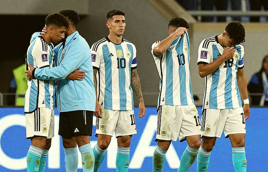 The Token's Goalpost: Blockchain's Promise and Football's Silent Ledger The Token's Goalpost: Blockchain's Promise and Football's Silent Ledger