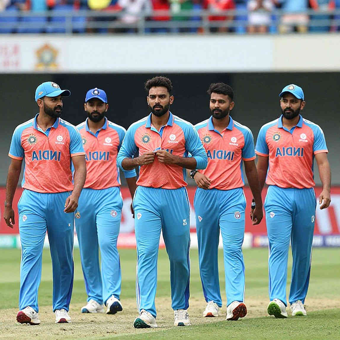 পদোন্নতির ঠিক পরে কেন্ট ছাড়লেন সাইমন কুক: কোচিংয়ে ফেরা, দুই নেতৃত্বের শূন্যতা আর একটা যাচাইসাপেক্ষ সময়রেখা পদোন্নতির ঠিক পরে কেন্ট ছাড়লেন সাইমন কুক: কোচিংয়ে ফেরা, দুই নেতৃত্বের শূন্যতা আর একটা যাচাইসাপেক্ষ সময়রেখা
