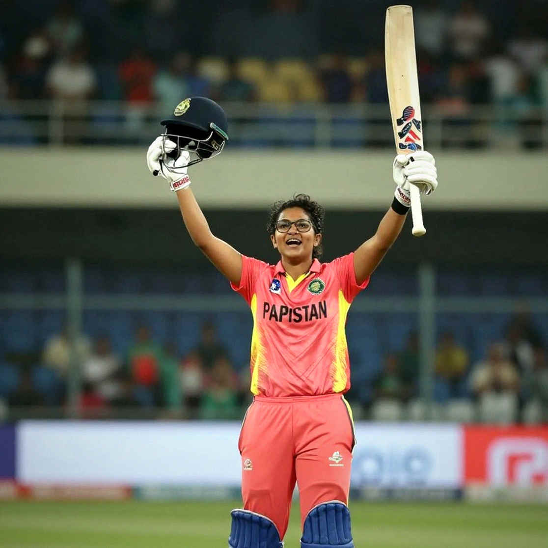 খালি খতিয়ান থেকে অপরিবর্তনীয় ব্লকচেইন: ক্রিকেটের নীরব তথ্যস্তরের সন্ধানে