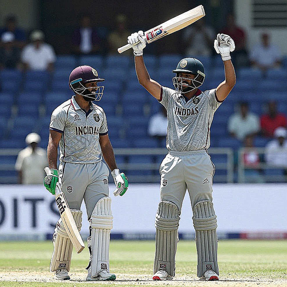 Before the Light Dies in Durban: Bavuma's Reverse Sweep and South Africa's Follow-On Fear Before the Light Dies in Durban: Bavuma's Reverse Sweep and South Africa's Follow-On Fear
