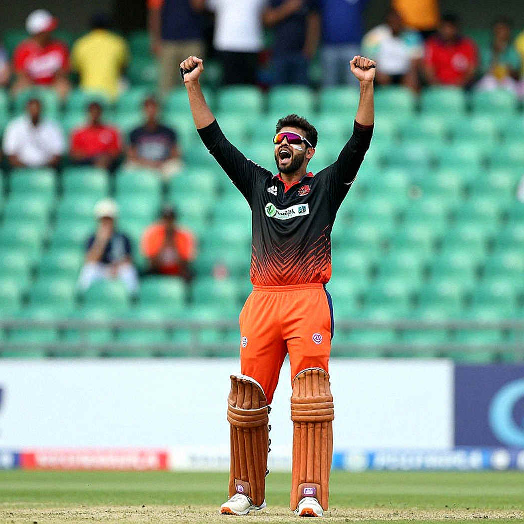 Behind Cricket's Curtain: Finance, Pitches, Pink Ball and Pakistan's New Leadership