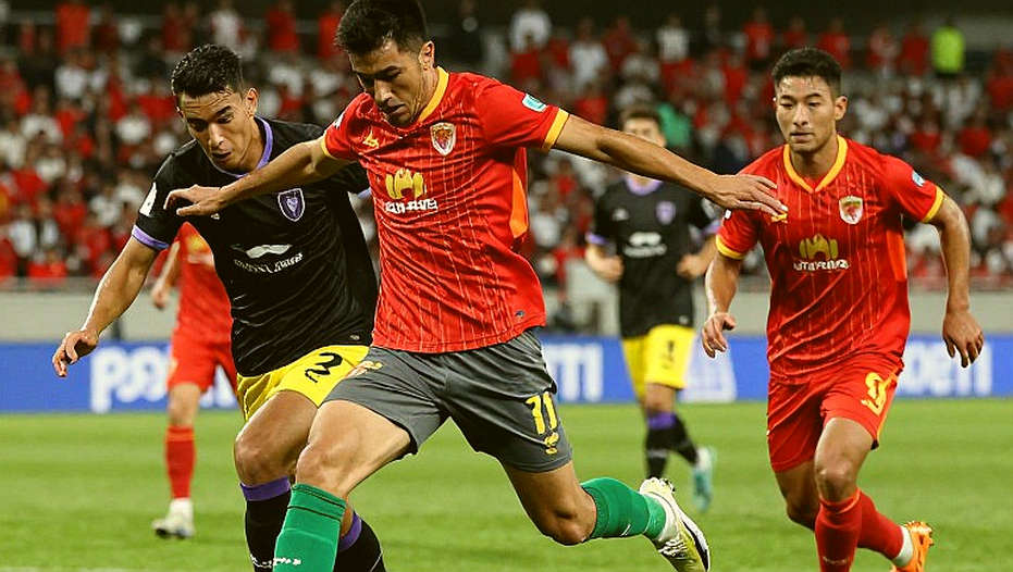 A Warm-Up Injury Empties Spain's Left Flank: Grimaldo Leaves, Fran García Gets the Call A Warm-Up Injury Empties Spain's Left Flank: Grimaldo Leaves, Fran García Gets the Call