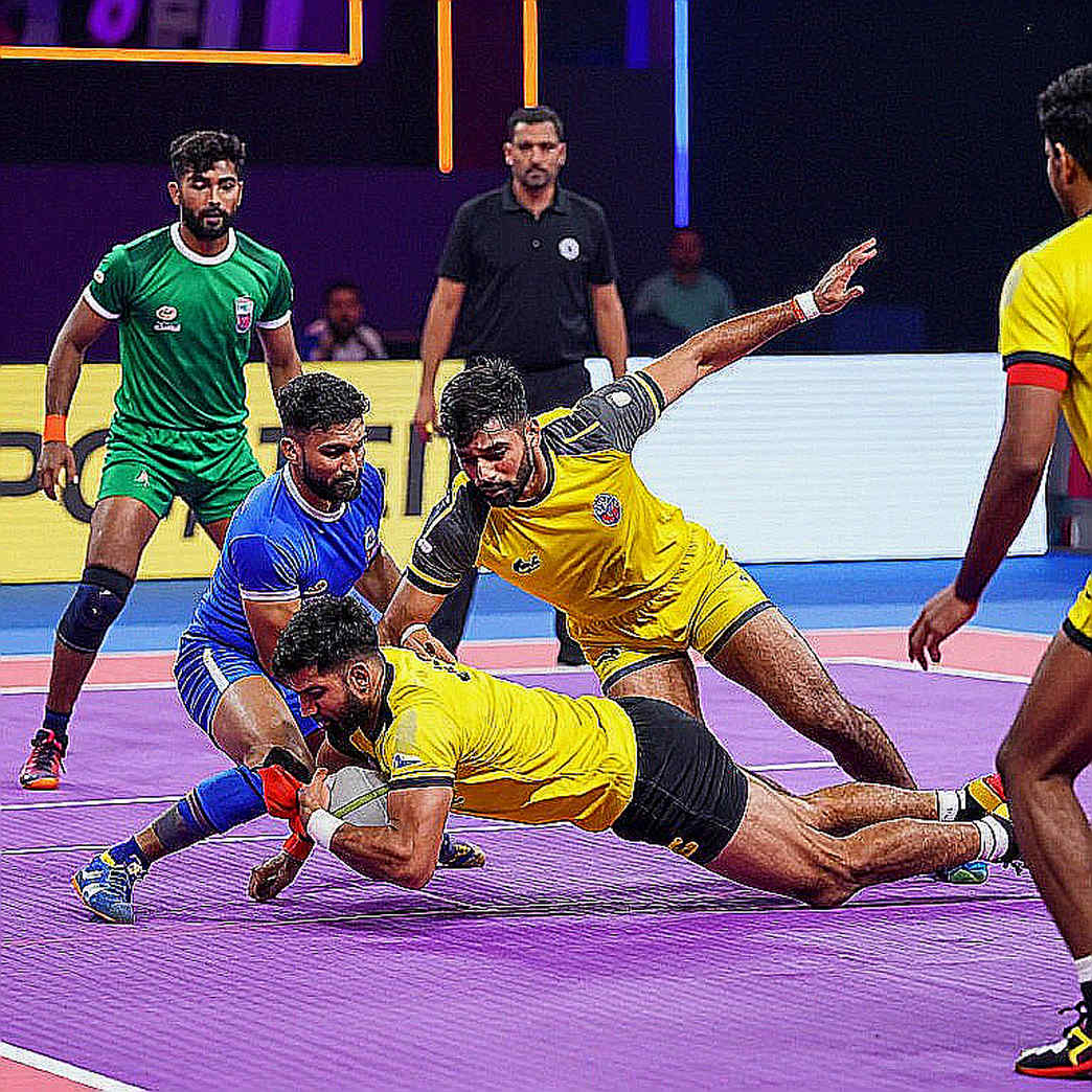 পাওয়ান সেহরাওয়াত বাদ, আর আহমেদাবাদের ১৭ জন: ভারতের কাবাডি স্কোয়াড যে কথাটা উচ্চারণ করছে না